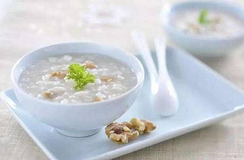 法牛闹狗都有哪些症状,法斗闹狗如何处理 法牛闹狗都有哪些症状,法斗闹狗如何处理