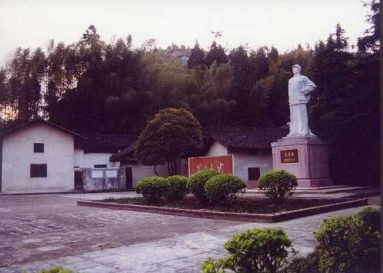 �����𶫣������