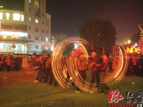 原汁原味的“桂东香火龙”