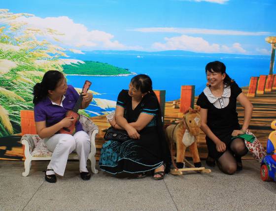 郭丽波作品选之妈妈卖的是寂寞 图片