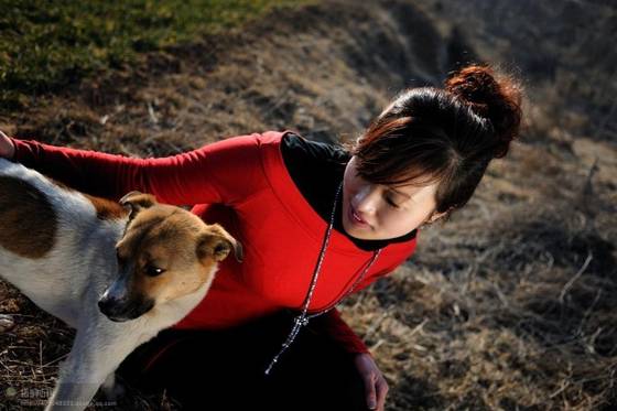 邓建平作品选之轻轻推开春天的门 图片