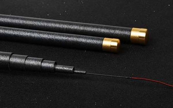 玻璃钢鱼竿结实还是碳素鱼竿结实?