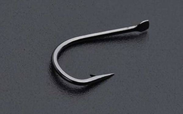 钓鲫鱼用多大的钩好?