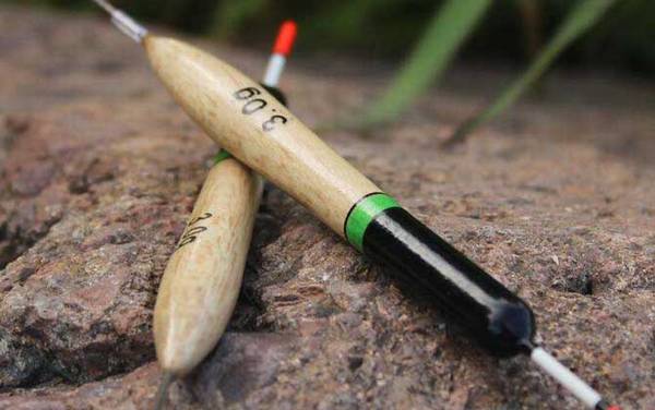 初学者如何选择鱼漂?