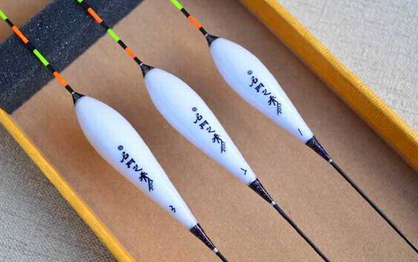 初学者如何选择鱼漂?