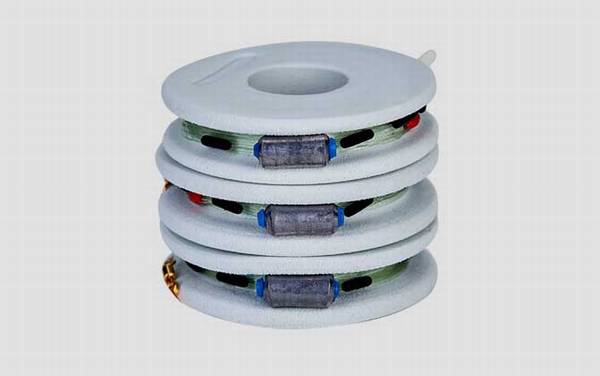 2.5�������ö���Ǧ�ĸ�Ư��