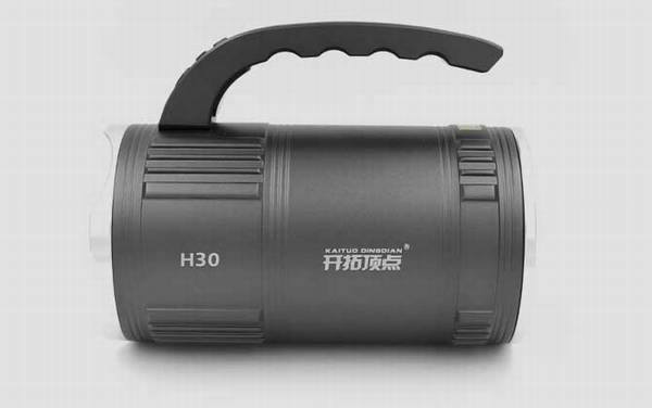 开拓顶点夜钓灯哪款好?