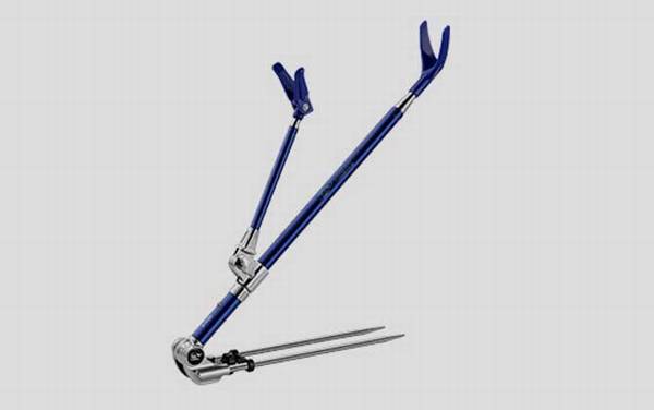 鱼竿炮台支架的使用方法