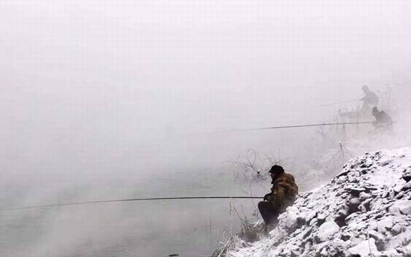 冬季钓鱼有哪些技巧?