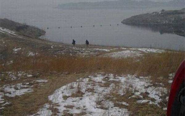 冬季钓鱼怎样选择钓位?