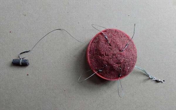 海竿钓法有哪些?常见的有爆炸钩钓法、串钩钓法、水怪笼钓法等!