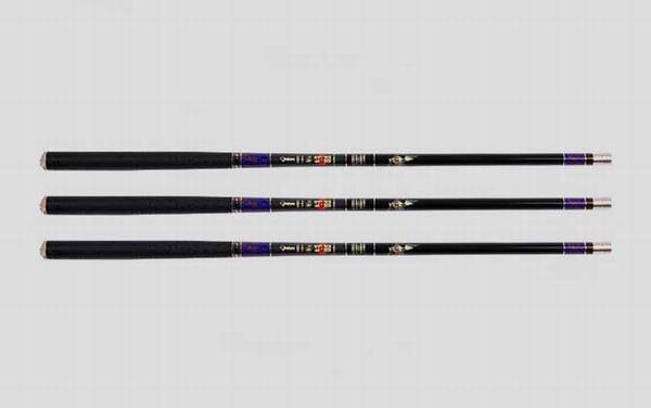 溪流竿是什么意思?因适合在溪流中作钓而得名,优点是便于携带!