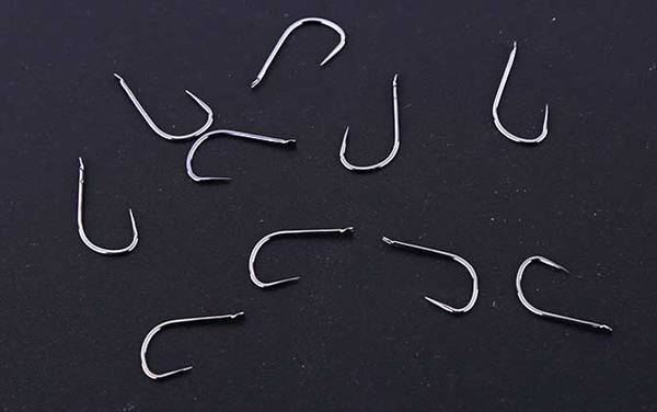 新关东鱼钩的优点和缺点,搞清楚优缺点,钓鱼时才能扬长避短!