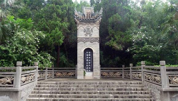 ������ƽ��ȥ��Ĺ