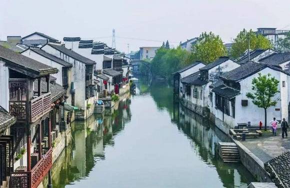 ���ϰ˴����