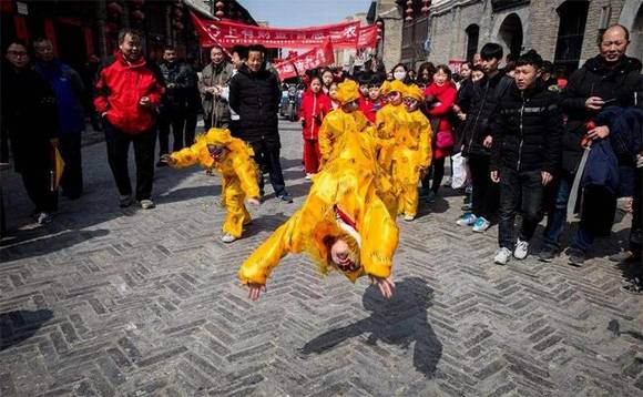 ���ϰ��������ص��ڹ�����