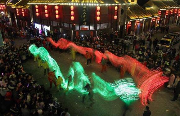 ���ϰ��������ص��ڹ�����