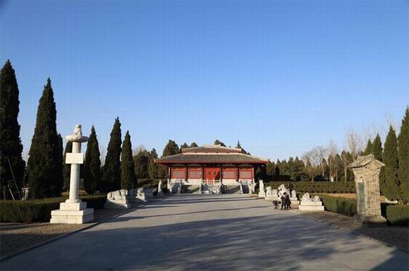 ���������ź⼰�ź�Ĺ