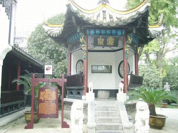 ���ϡ�������ٰ���Ĺ