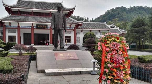 ����ɣֲ�غ����ʾӺͼ����