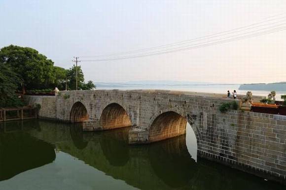 ���������������