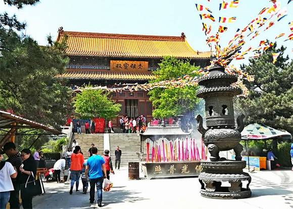 ��������ɽ��������