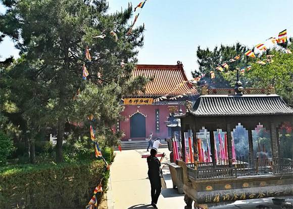 ��������ɽ��������