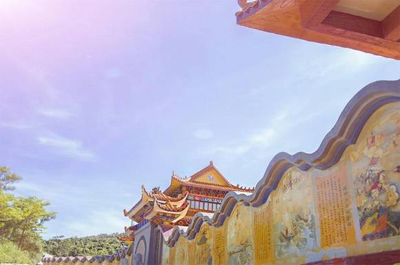 �㶫��׵�¥���