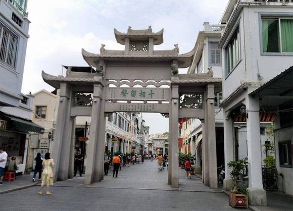 ���ݹ��Ʒ��Ļ�