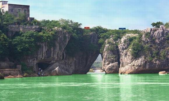 ���ϼκ����׷���