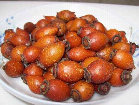 金樱子酒制作方法