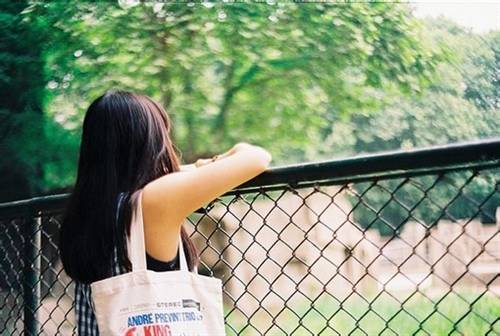 乾坤宫的导游词