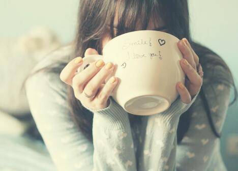 形容晚霞是粉色的诗句