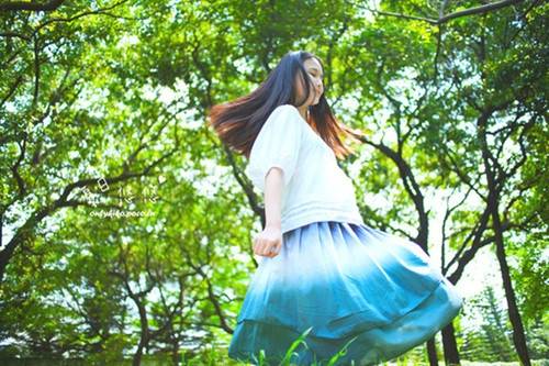 大班古诗夜宿山寺