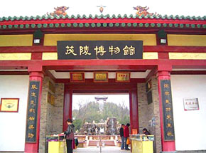 点击新窗口打开大图