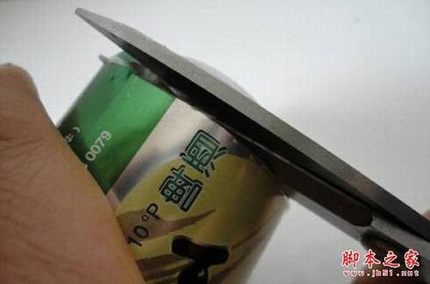 无线路由信号很差的解决妙招 用易拉罐