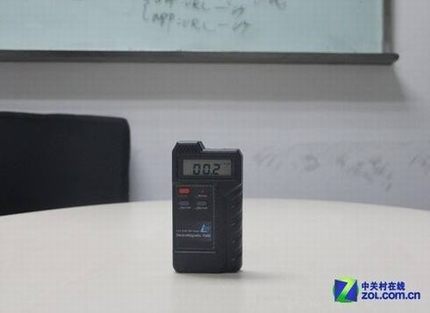 真相!无线路由器辐射到底多大? 手机与路由器哪个辐射大?无线路由器辐射到底多大?