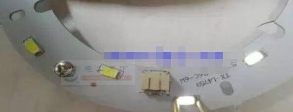 led灯不亮的二种原因,家用led吸顶灯的维修方法