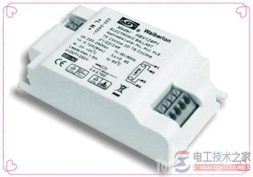 镇流器的工作原理与特性