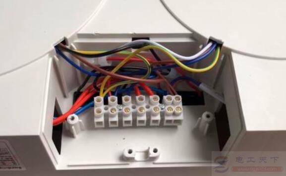 PVC吊顶安装风暖浴霸的安装过程详解