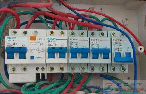 ©�翪�ظ�2��Сʱ��բһ����ʲôԭ��