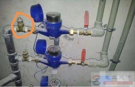 水表轻微走动是不是漏水,水表漏水问题怎么解决