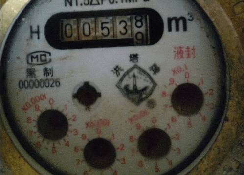 水表冻破漏水怎么办,水表日常保养怎么做