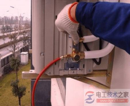 美的空调的语音唤醒功能怎么设置