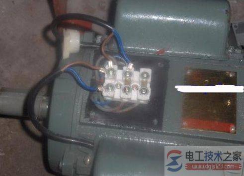 ����˫ֵ���ݿ��Ƶ綯����˳���صĽ���ͼ