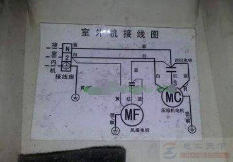 一例空调压缩机启动电容的接线图