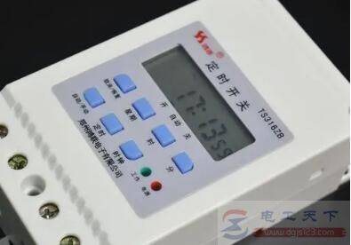 ���Ӷ�ʱ����ô����ʱ��