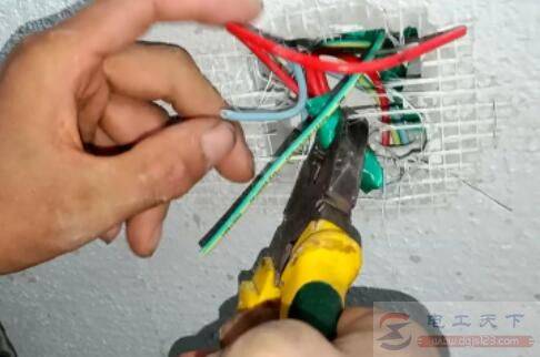 电工常见的10种错误,习惯性错误是操作禁忌