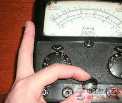 ʶ���·���·�Ŀھ���������·�ļ����ھ�