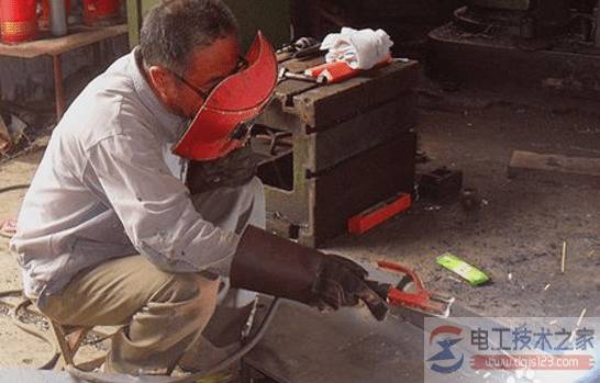 电焊机怎么用,电焊机的使用方法总结